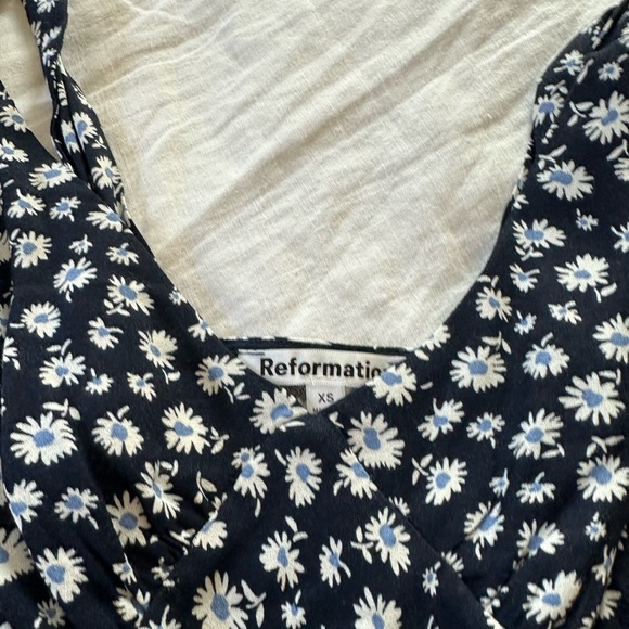 Floral Reformation Maxi Dress - Picture 2 of 2